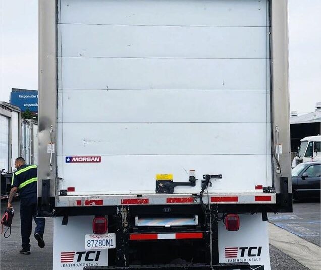 truck 198418 (7+1)-9006547857