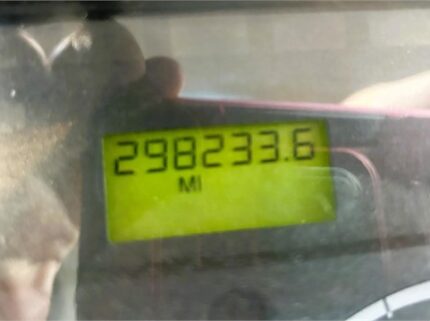 truck 198418 (8+1)-9006547883