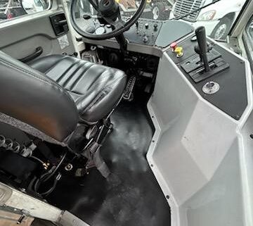 truck 198444 (4+1)-9007253033