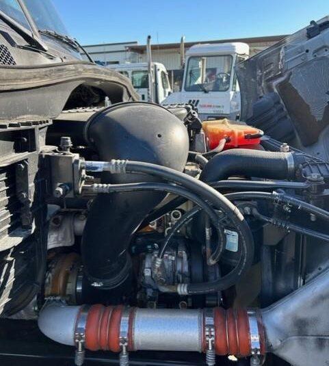 truck 193806 (11+1)-8044049295