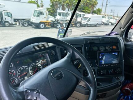 truck 193810 (11+1)-9005749677