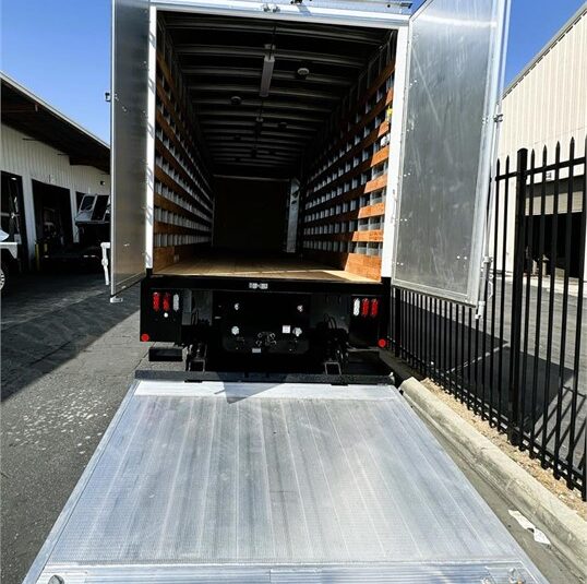 truck 193810 (12+1)-9005746667