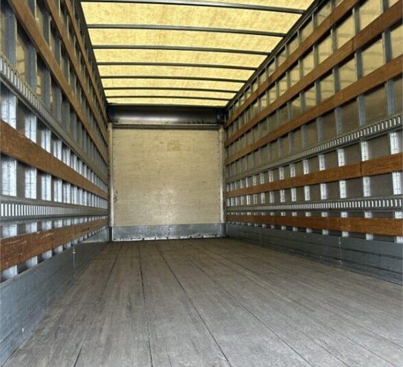 truck 193828 (10+1)-8047706980