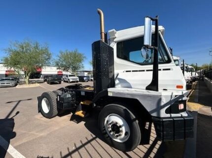 truck 193898 (12+1)-9004933253