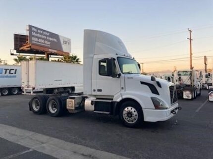 truck 193983 (0+1)-8004677417