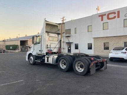 truck 193983 (5+1)-8004677422