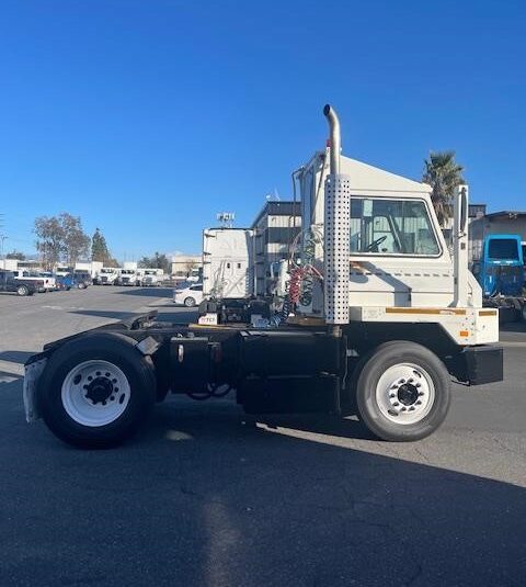truck 196406 (2+1)-8054777089