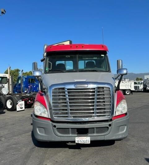 truck 196490 (2+1)-8044351648