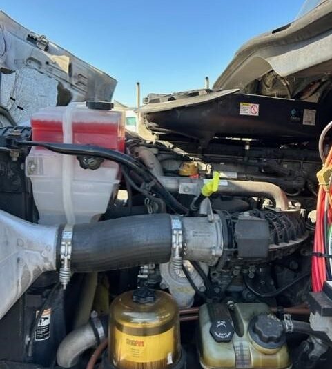 truck 196490 (8+1)-8044351656