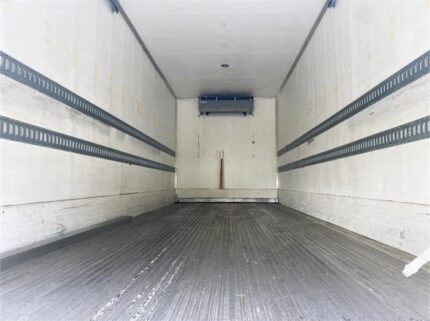 truck 196580 (5+1)-8057762531