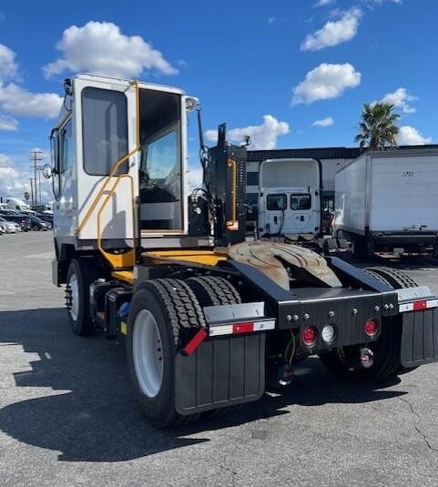 truck 196905 (5+1)-8058336027