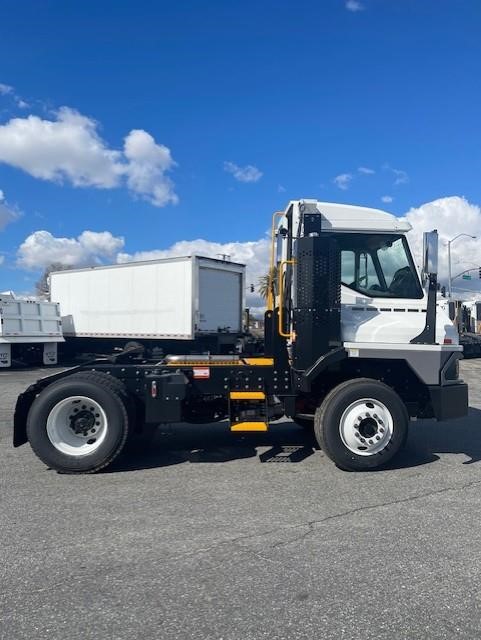 truck 196906 (2+1)-8058385131