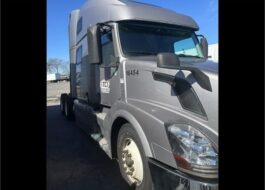 truck 196913 (0+1)-8058833943