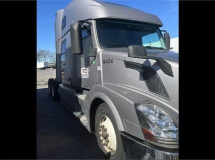truck 196913 (0+1)-8058833943
