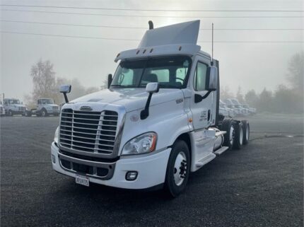 truck 197358 (0+1)-8047767790