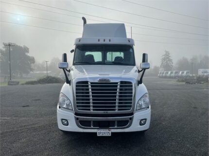 truck 197841 (2+1)-8047767781
