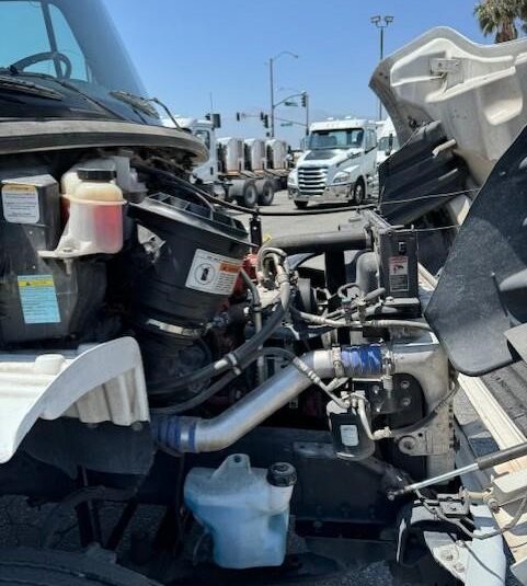 truck 197842 (8+1)-9008562906