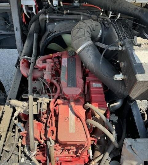 truck 199093 (8+1)-9008054528