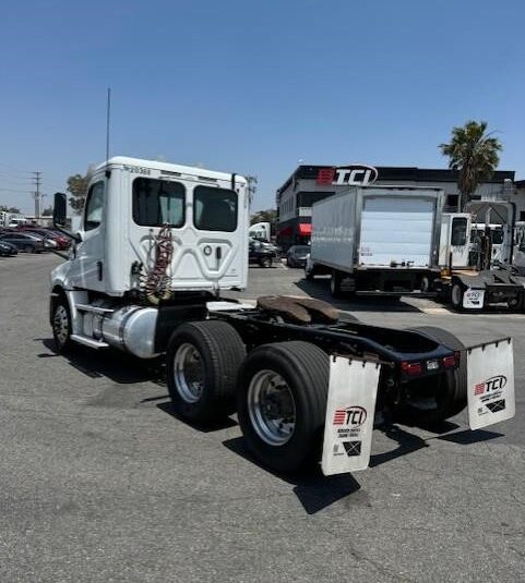truck 199100 (3+1)-9008528361