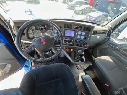 truck 201726 (7+1)-9007249171