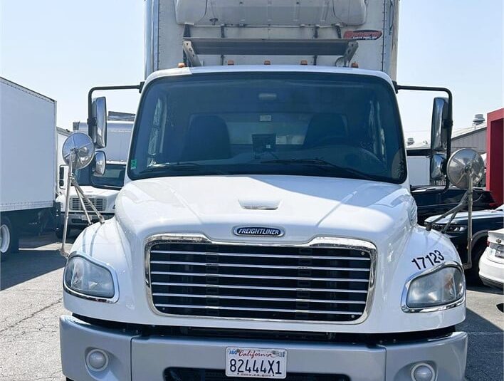 truck 201908 (2+1)-9013124561