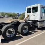 truck 202031 (5+1)-9010477856