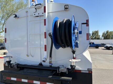 truck 202560 (6+1)-9020998711