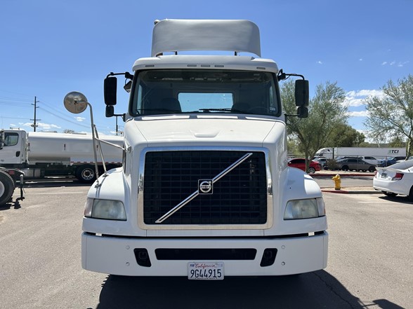 truck 202687 (8+1)-9023117551