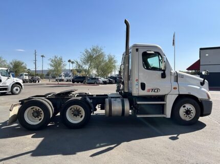 truck 203172 (6+1)-9028275508