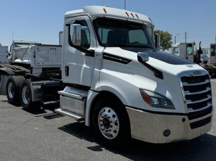 truck 203479 (0+1)-9030515926