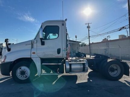 truck 203588 (2+1)-9031022859