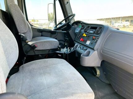truck 203589 (5+1)-9031128891