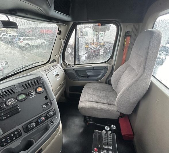 truck 203624 (4+1)-9032394682