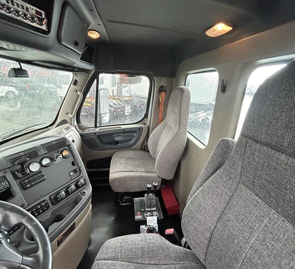 truck 203624 (7+1)-9032394594