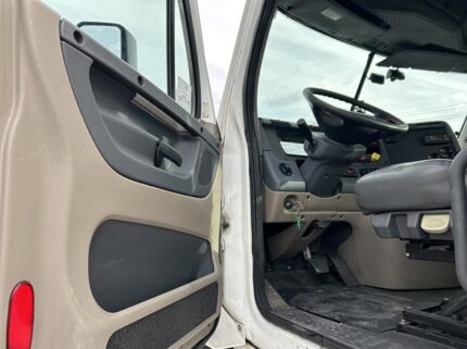 truck 203625 (11+1)-9032397600