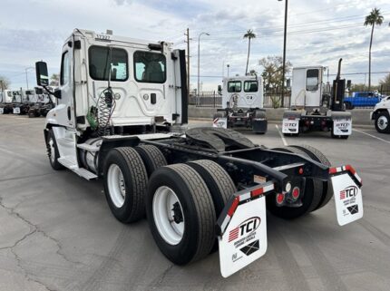 truck 203625 (5+1)-9032397456