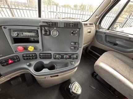truck 203626 (11+1)-9032397592