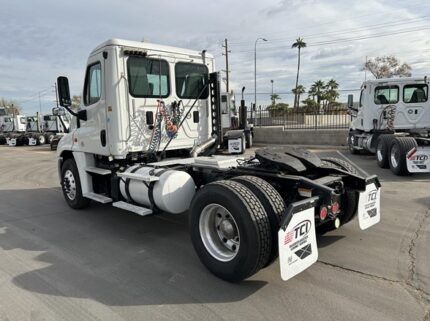 truck 203626 (2+1)-9032398641