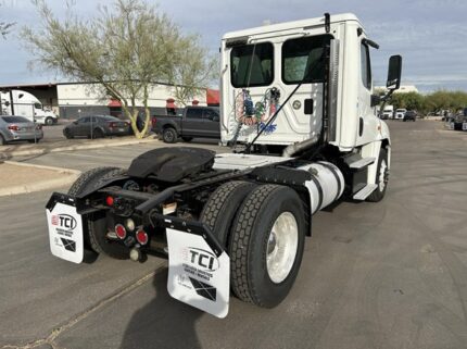 truck 203626 (4+1)-9032398684