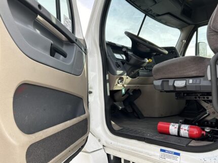 truck 203626 (8+1)-9032399025