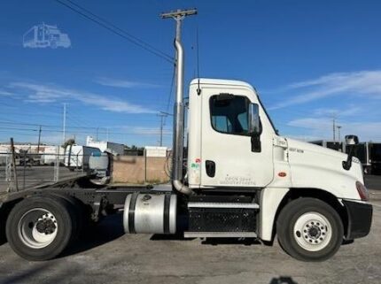 truck 203627 (1+1)-9032424558