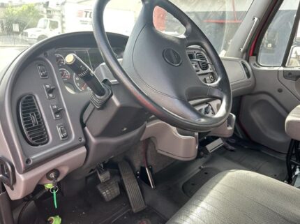 truck 203629 (9+1)-9032581765