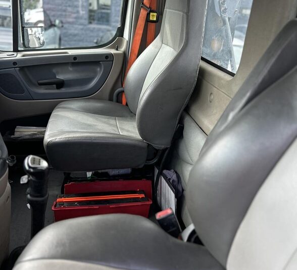 truck 203630 (7+1)-9032581929