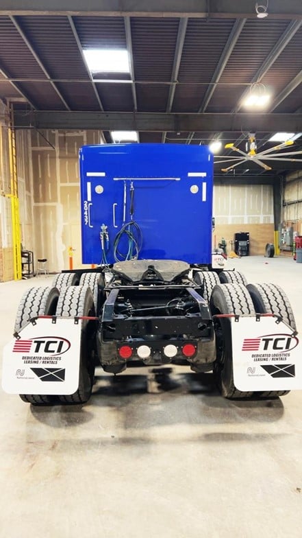 truck 204161 (3+1)-9038748385