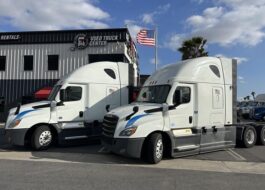truck 204696 (0+1)-9058237619