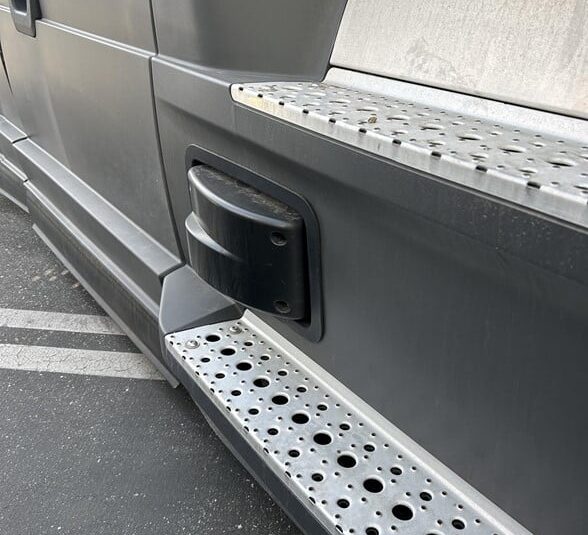 truck 204702 (10+1)-9058240180