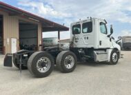 truck 208117 (6+1)-8039339656