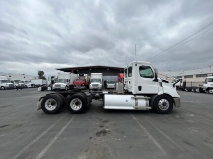 truck 208126 (3+1)-9052005823