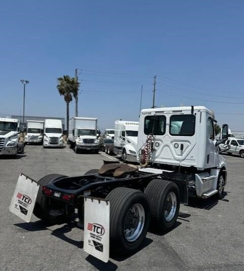 truck 208127 (5+1)-9008528367