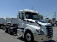 truck 208127 (7+1)-9008528380